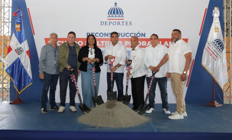 Ministro Kelvin Cruz inicia reparación del Multiuso de Piedra Blanca con inversión de RD$ 21.4 millones