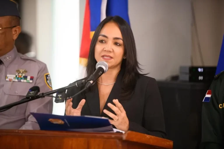 Faride Raful defiende estadísticas de homicidios y avances en seguridad ciudadana ante críticas de la oposición