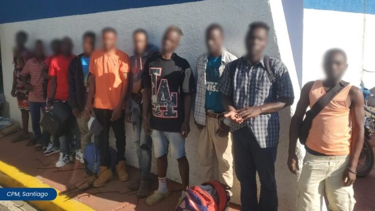 Ejecutan operativos de interdicción migratoria con amplio despliegue de agentes DGM, militar y policial en todo el territorio nacional